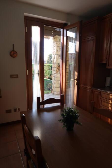 Casa Rene: Appartamento In Franciacorta Кастеньато Экстерьер фото