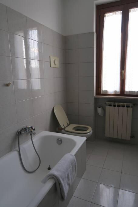 Casa Rene: Appartamento In Franciacorta Кастеньато Экстерьер фото