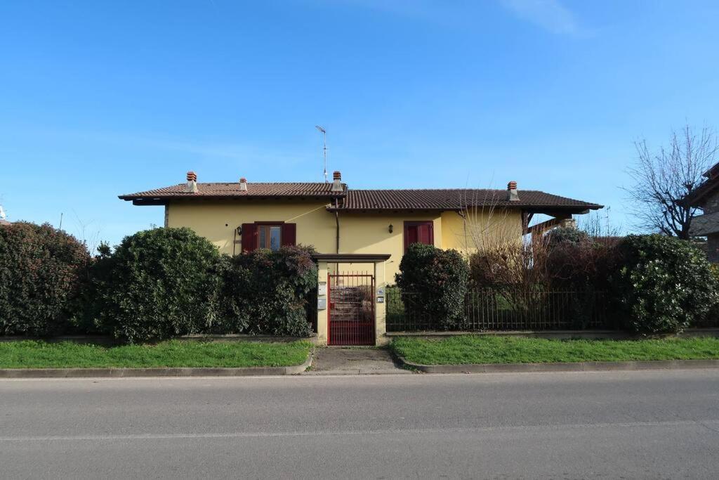 Casa Rene: Appartamento In Franciacorta Кастеньато Экстерьер фото