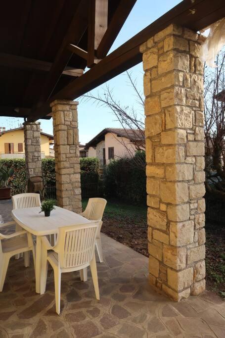 Casa Rene: Appartamento In Franciacorta Кастеньато Экстерьер фото